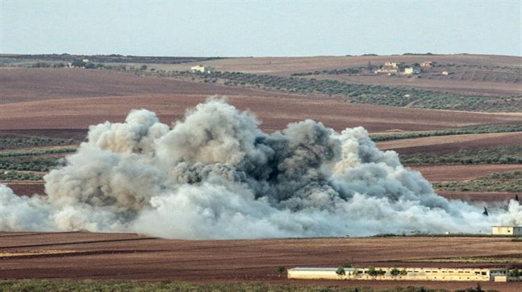 Εντείνουν οι ΗΠΑ τους Βομβαρδισμούς Κατά Πετρελαιοπηγών και Διυλιστηρίων που Ελέγχει το ISIS