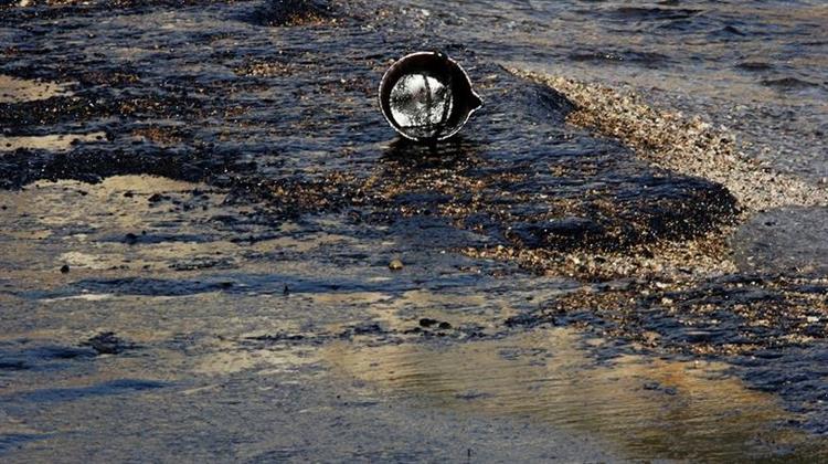 Συλλήψεις για Θαλάσσια Ρύπανση στο Κερατσίνι