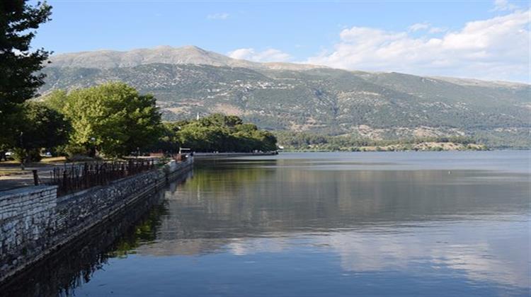 Ιωάννινα: Στο ΕΣΠΑ με 36,28 Εκατ. Ευρώ η Ολοκληρωμένη Διαχείριση Λυμάτων για την Προστασία της Παμβώτιδας