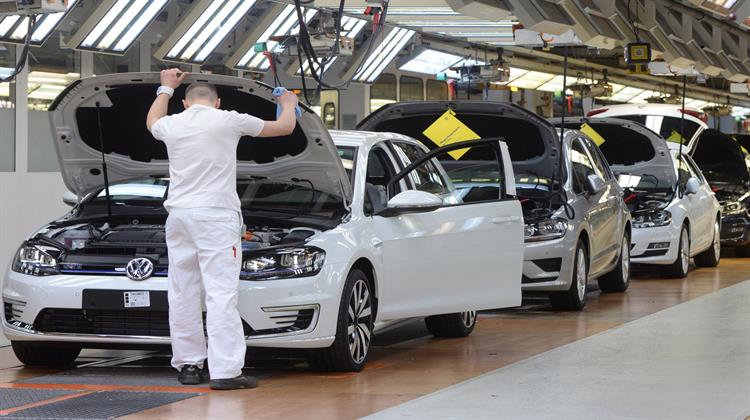 Volkswagen και Mercedes θα Ξεκινήσουν και Πάλι την Παραγωγή την Επόμενη Εβδομάδα