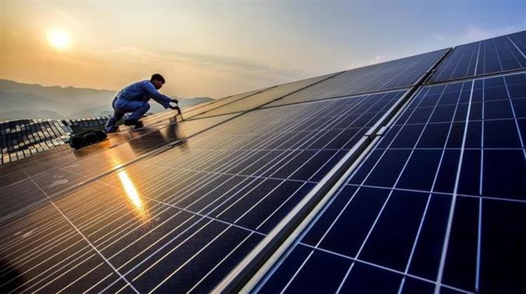 Fitch Solutions: ΗΠΑ και Κίνα θα Προσθέσουν 600 GW Ηλιακής Ισχύος έως το 2030