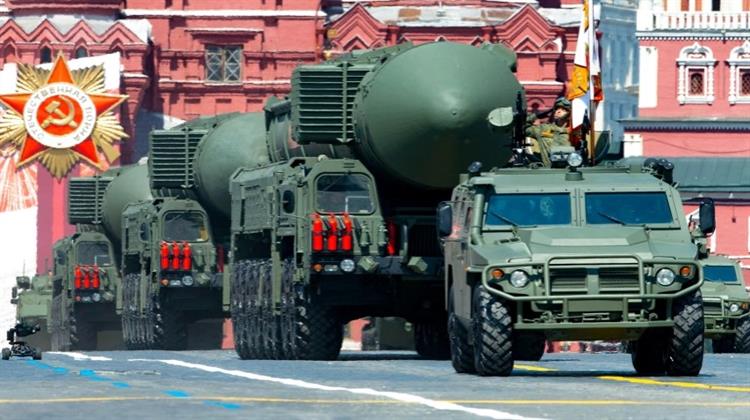 Η Μόσχα Συνδέει τις Συνομιλίες με την Ουάσιγκτον για τα Πυρηνικά Όπλα με τα Αιτήματα για την Ασφάλειά της