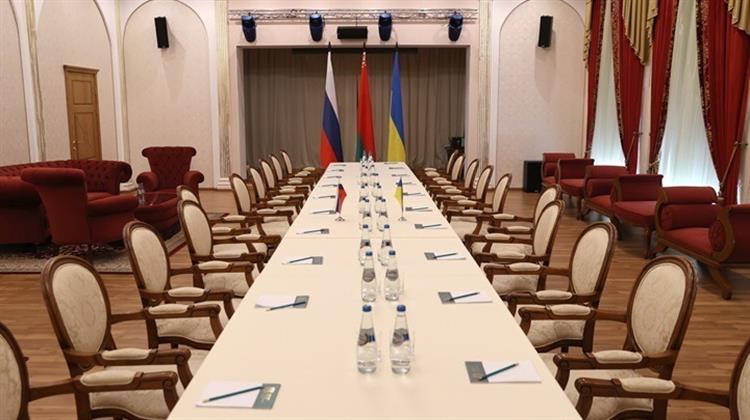 Στις 16.00 Ώρα Ελλάδος Ξεκινούν οι Συνομιλίες Ανάμεσα στην Ουκρανική και στη Ρωσική Αντιπροσωπεία