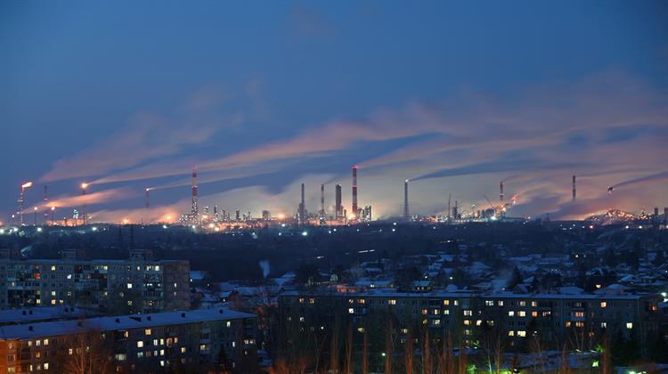 Μόσχα: «Οι Νέες Κυρώσεις θα Οδηγήσουν την ΕΕ να Πληρώνει Τουλάχιστον τα Τριπλάσια για Πετρέλαιο, Αέριο και Ηλεκτρισμό»