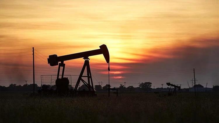 Πάνω Από τις Προβλέψεις τα Αποθεματικά Πετρελαίου στις ΗΠΑ