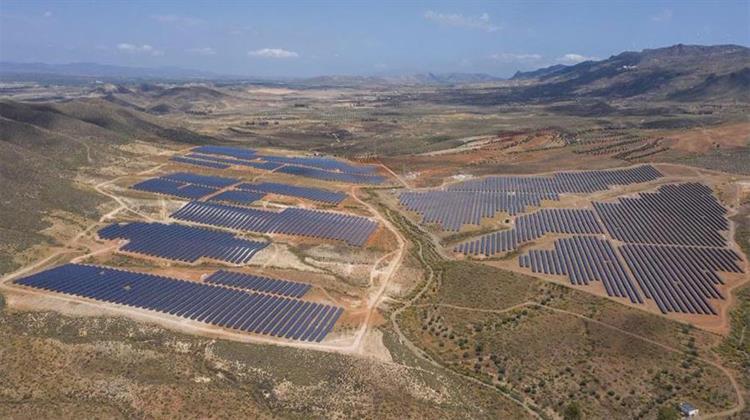 Η Aquila Clean Energy Greece Ενισχύει τη Θέση της στην Ελληνική Αγορά και Εγκαινιάζει τα Νέα της Γραφεία στην Αθήνα