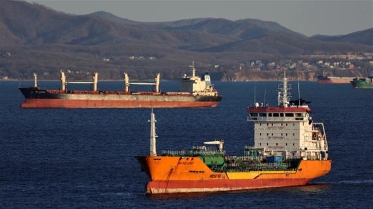 Τουρκία: Μποτιλιάρισμα από Τάνκερς Μετά την Επιβολή Πλαφόν στην Τιμή του Ρωσικού Πετρελαίου