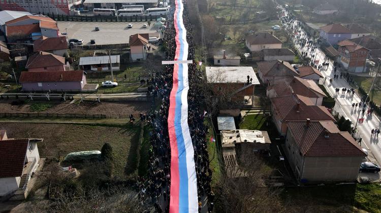 Κόσοβο: Έκλεισε την Κύρια Συνοριακή Διάβαση Ως Απάντηση στα Οδοφράγματα των Σέρβων