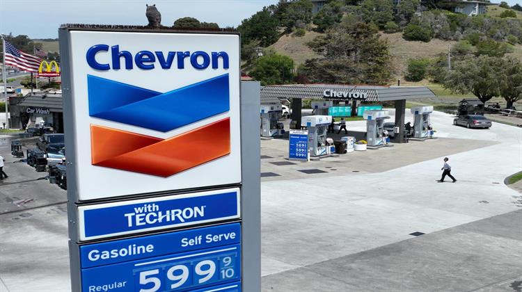 Chevron: «Φορτώνει» Πετρέλαιο Από Βενεζουέλα για Πρώτη Φορά Μετά Από 4 Χρόνια
