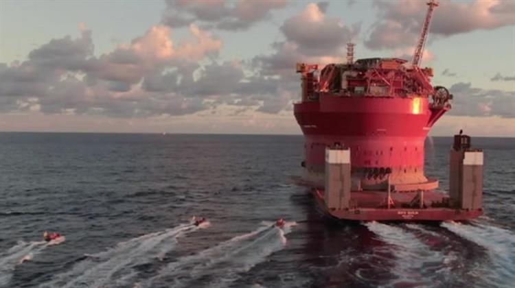 Ρεσάλτο Ακτιβιστών της Greenpeace σε Ναυλωμένο Σκάφος της Shell (Video)