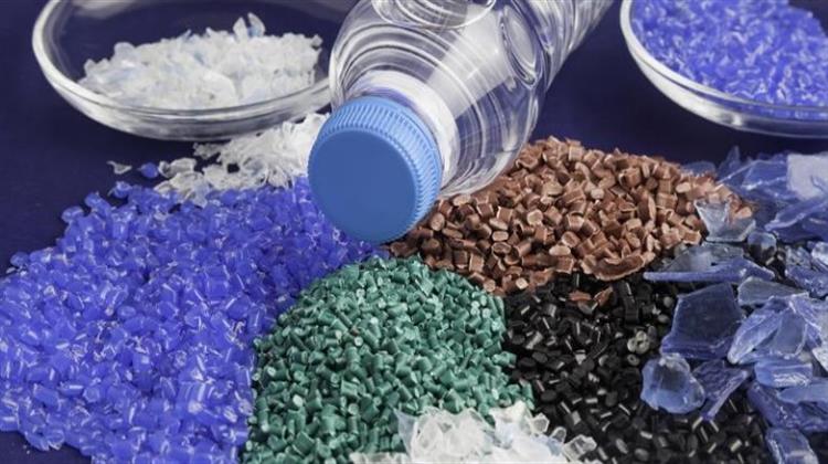 Ανοίγει ο Δρόμος για Χημική Ανακύκλωση Πλαστικών