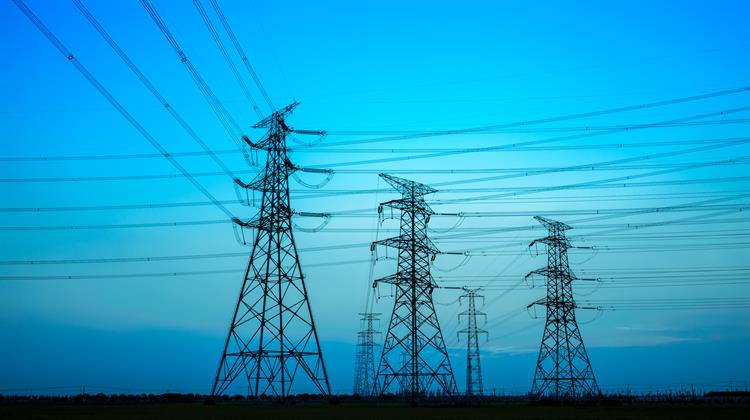 ΕΕ: Πρόταση για Επέκταση Συμβάσεων Ηλεκτρικής Ενέργειας σε Σταθερή Τιμή – Αλλά Μόνο από ΑΠΕ