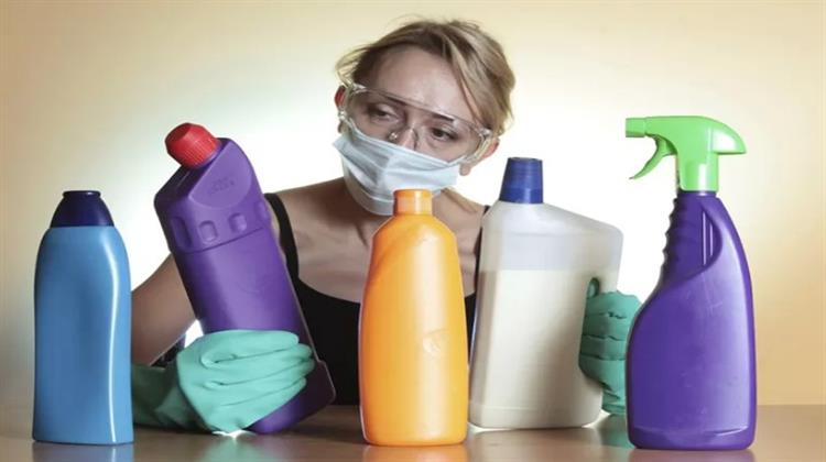 Τα Προϊόντα Καθαρισμού Εκλύουν Εκατοντάδες Επικίνδυνες Χημικές Ουσίες