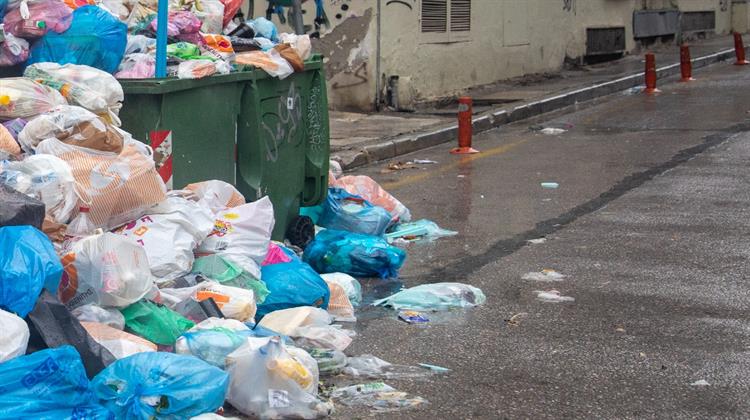 Θεσσαλονίκη: Ποινικές Ευθύνες για τη Συσσώρευση Σκουπιδιών στους Δρόμους Διερευνά η Εισαγγελία Πρωτοδικών