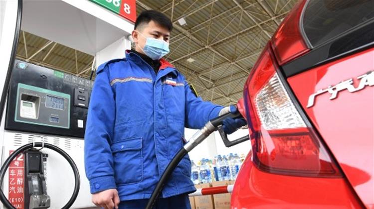 Κίνα: Μείωση των Tιμών Λιανικής της Βενζίνης και του Πετρελαίου