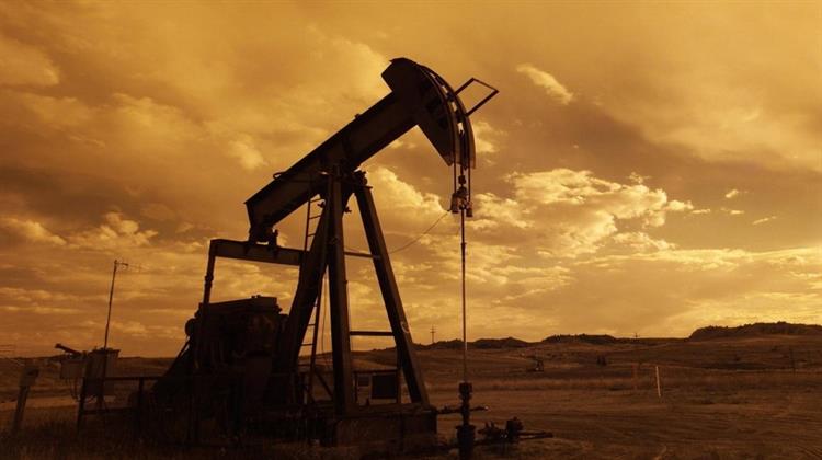 Προς  Εβδομαδιαία Κέρδη οι Τιμές του Πετρελαίου Λόγω Εντάσεων στη Μέση Ανατολή