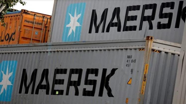 Η Maersk Προειδοποιεί ότι η Υπερπροσφορά θα Πλήξει τα Κέρδη λόγω Ερυθράς Θάλασσας
