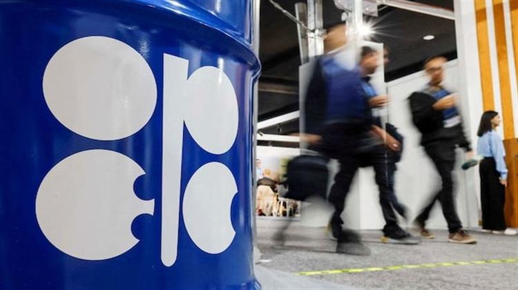 OPEC+ Sticks to Oil Policy, Ditches US Government Data