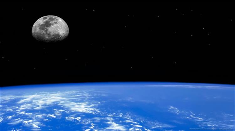 Η Κίνα Έστειλε το Κουνέλι απο Νεφρίτη στη Σελήνη