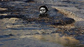 Μελέτη ΕΛΚΕΘΕ για την Απορρύπανση του Σαρωνικού: Περιορισμένες οι Επιπτώσεις Από την Πετρελαιοκηλίδα