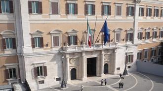 Τι Σημαίνει η Κυβερνητική Κρίση στην Ιταλία