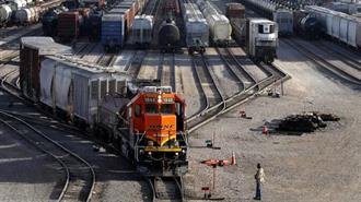 ΗΠΑ: Συνομιλίες Κυβέρνησης-Σιδηροδρομικών για τις Κινητοποιήσεις που θα Έχουν Επιπτώσεις στις Μεταφορές Εμπορευμάτων και Καυσίμων