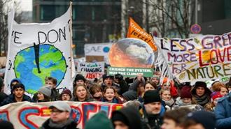 Το Βερολίνο θα Kαταθέσει «Nόμο» για το Kλίμα πριν από την Παγκόσμια Διάσκεψη για το Kλίμα