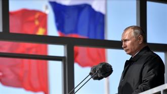 Το Κρεμλίνο Δηλώνει ότι ο Πούτιν θα Συμμετάσχει σε Τηλεδιάσκεψη για την Έναρξη Εργασιών στο Κοίτασμα Αερίου που Τροφοδοτεί Αγωγό προς την Κίνα
