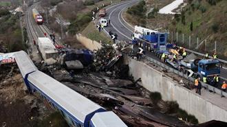 Τέμπη: Δημόσιο και Hellenic Train «Εξαφάνισαν» την Υποχρέωση Έγκαιρης Παράδοσης των Συστημάτων Ασφαλείας