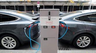 Μπαίνουν στην Πρίζα οι Οδηγοί: Ηλεκτρικό Ένα στα Δέκα Νέα Αυτοκίνητα το 2023